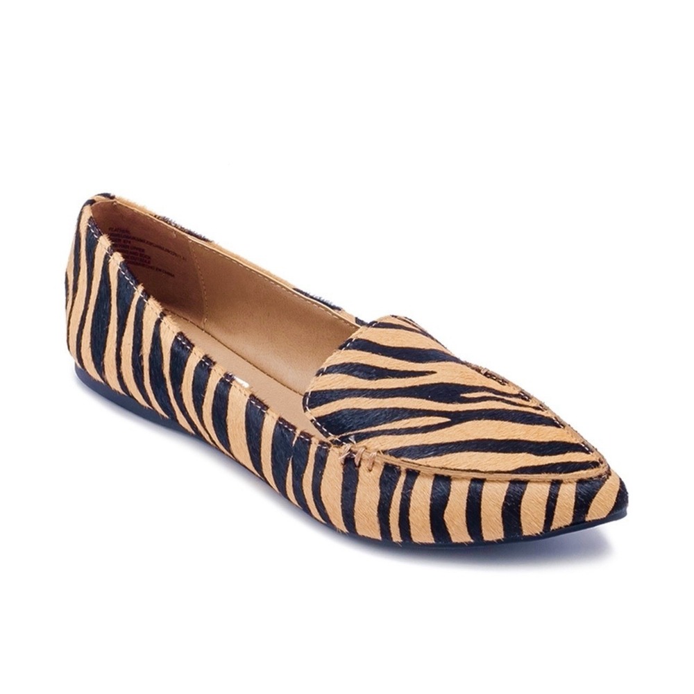 Steve Madden Feather Calf Hair Pointed Toe Flats Size 8.5 Tiger Stripe